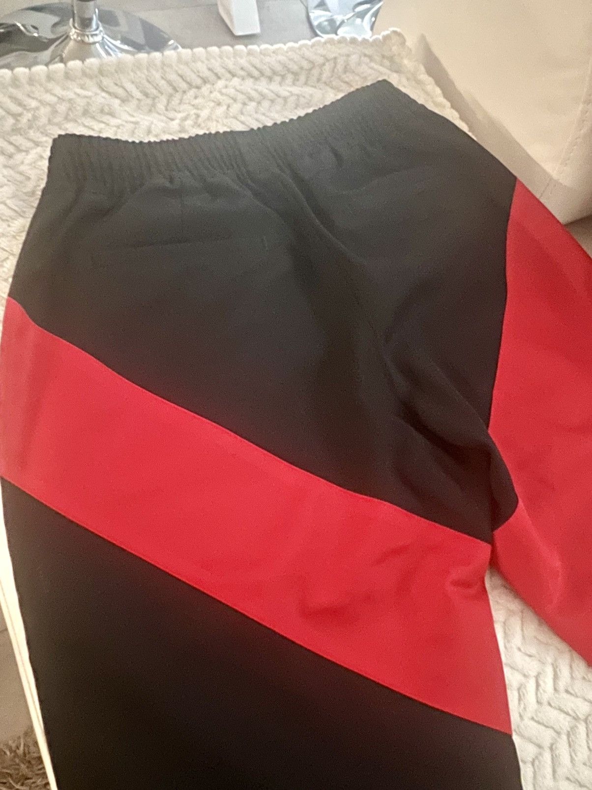 Givenchy RARE Givenchy Luxury Sweatpants Red V Design Black Pants Size US 30 / EU 46 - 6 Thumbnail