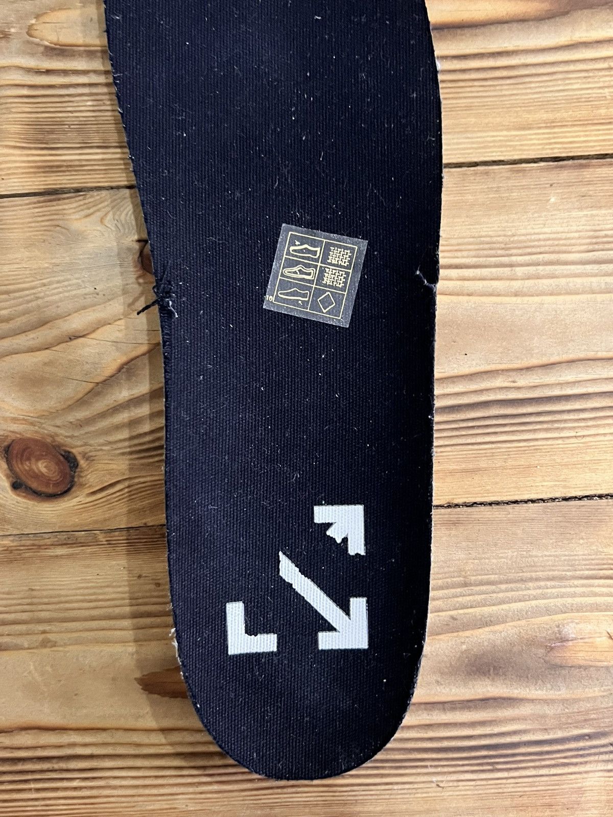 Off-White Off-White Virgil Abloh Moto Wrap Neoprenes Size US 10 / EU 43 - 13 Thumbnail