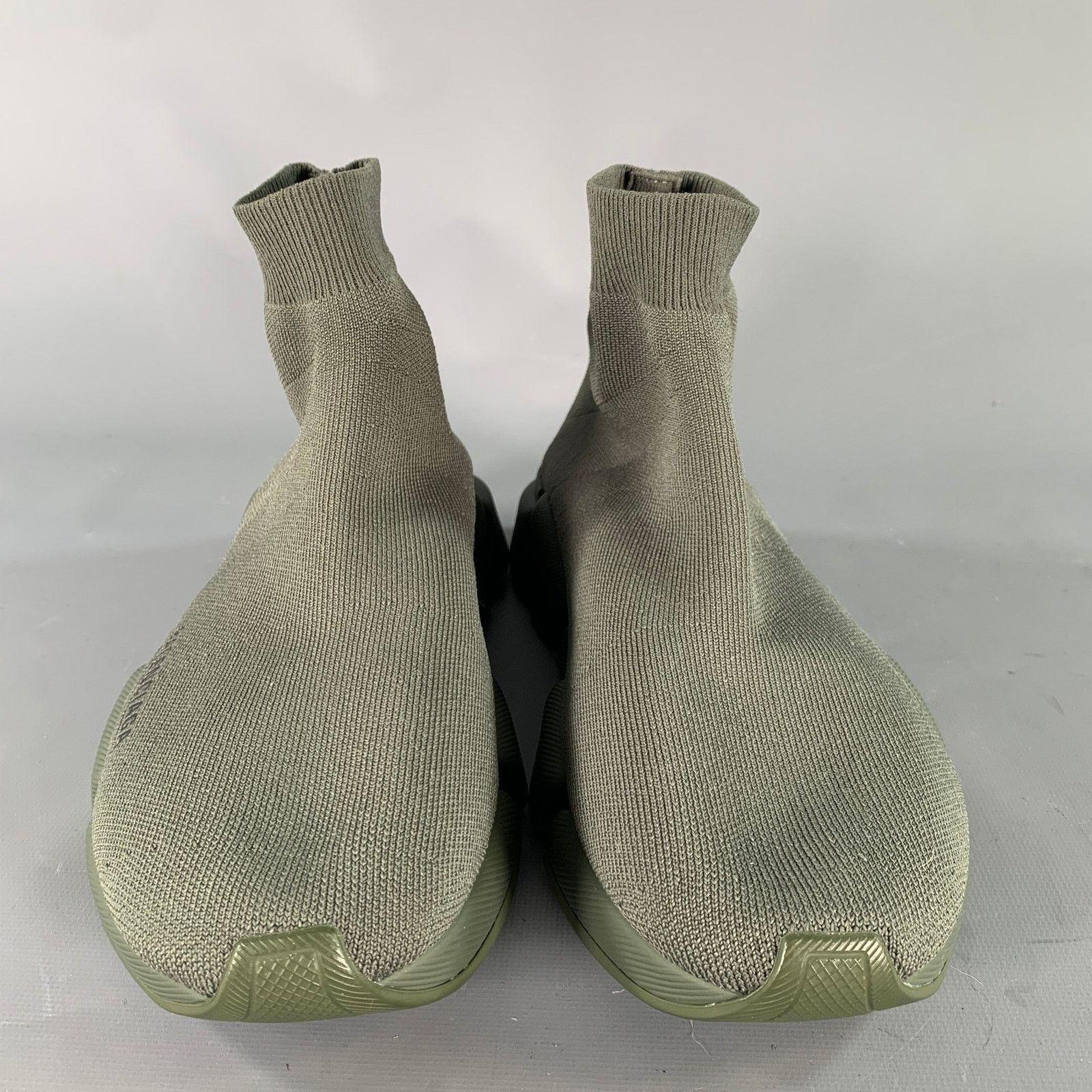 Balenciaga BALENCIAGA Size 8 Olive Speed Sneaker Pull On Size US 8 / EU 41 - 3 Thumbnail