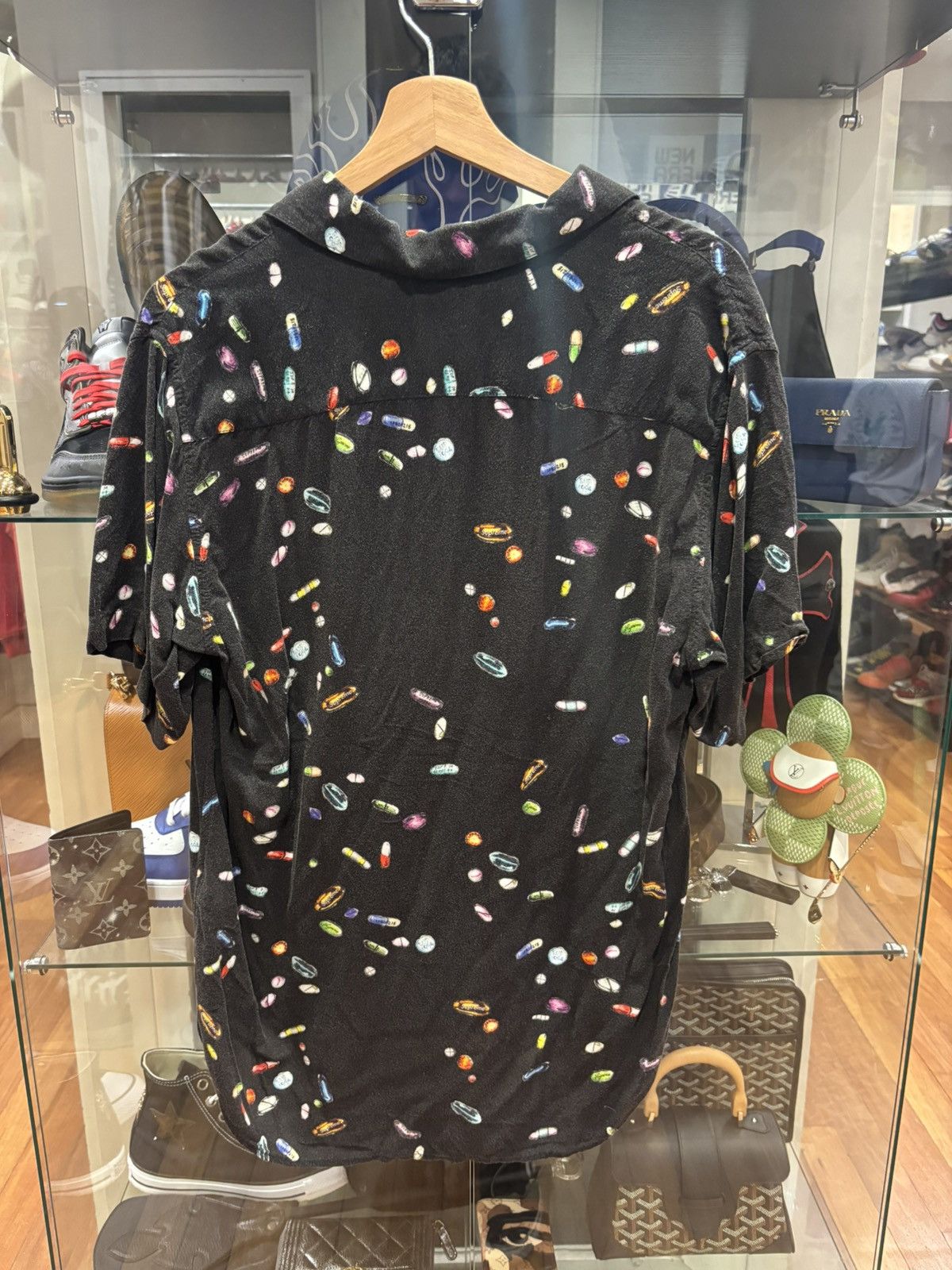 Supreme Supreme Pills Rayon Button Up Shirt Size US M / EU 48-50 / 2 - 2 Thumbnail