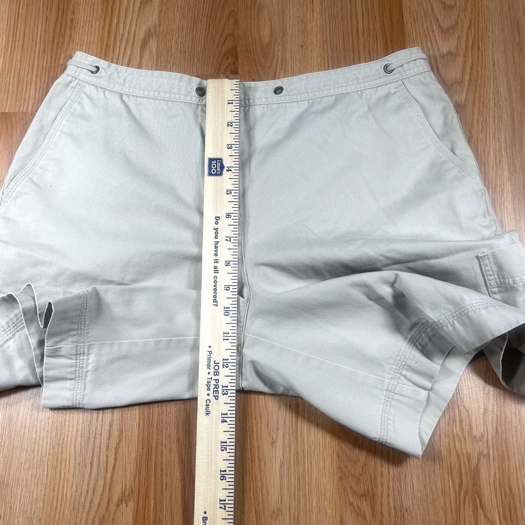 Vintage Rafaella Shorts Womens Size 12 Beige Khaki Chino 100% Cotton Flat Front Pockets Size 34" / US 12 / IT 48 - 5 Thumbnail