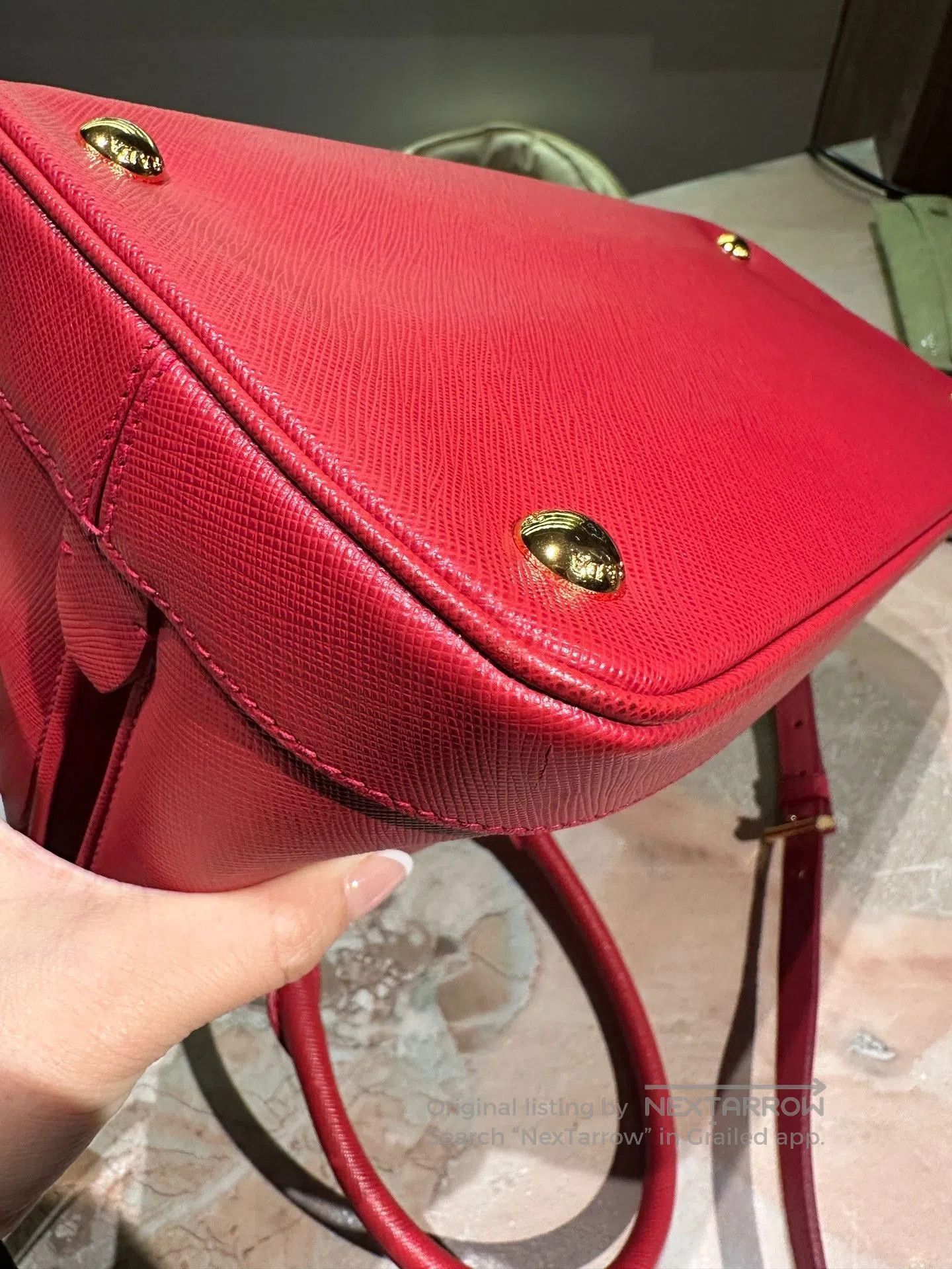 Prada Prada Red Cross-Grain Cowhide Bag. Size ONE SIZE - 8 Thumbnail