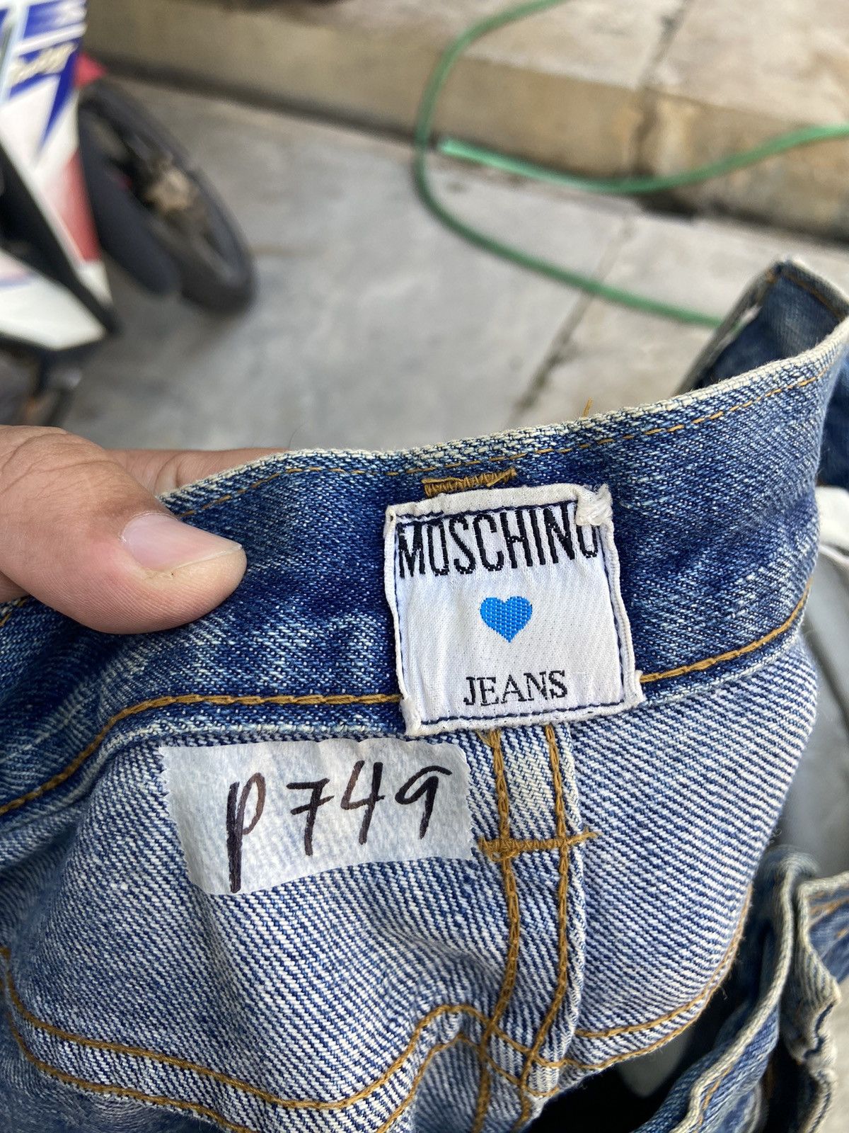 Moschino Vintage Moschino Jeans Size US 31 - 5 Thumbnail