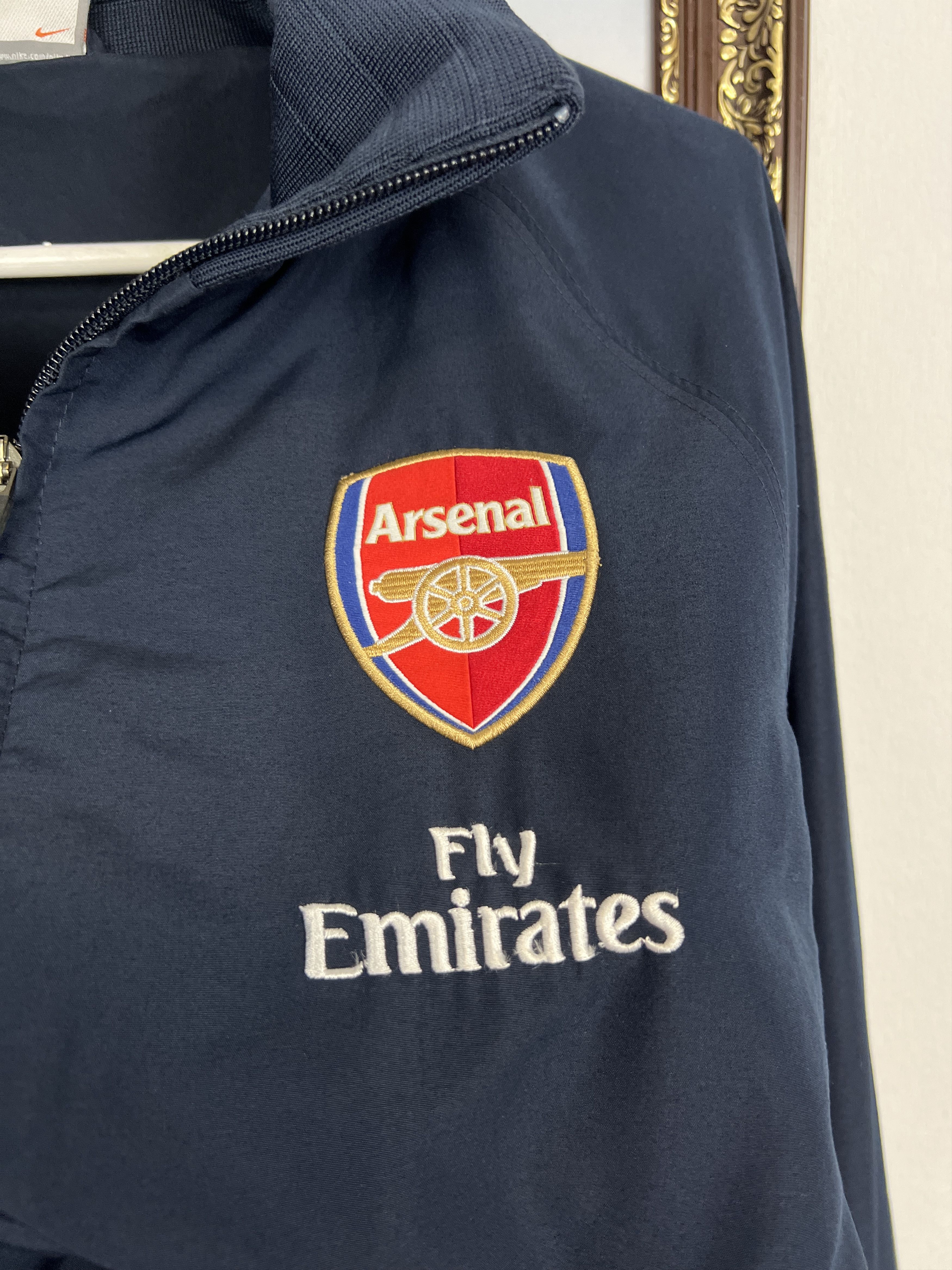 Nike Vintage Nike Arsenal Football Jacket Soccer Track Top Size US L / EU 52-54 / 3 - 3 Thumbnail