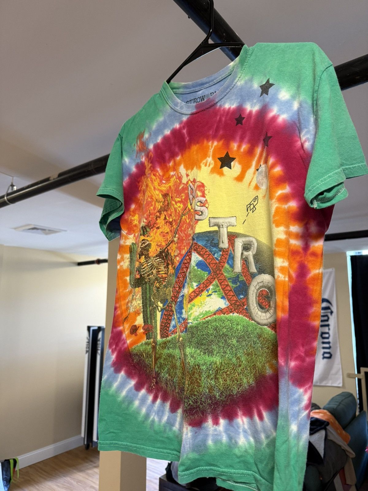 Travis Scott Travis Scott Astoworld Tee Size US M / EU 48-50 / 2 - 2 Thumbnail