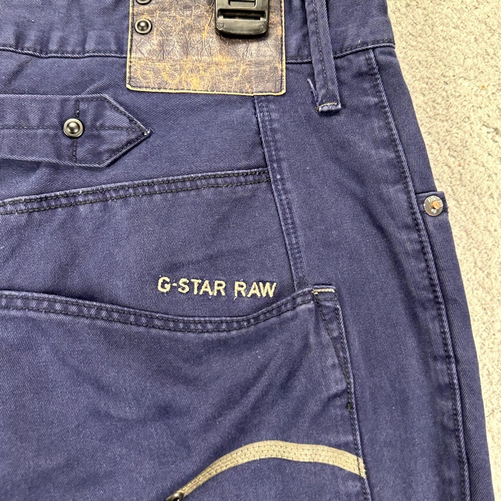 Vintage G-Star Raw Jeans Mens Blades Tapered 36X36 Blue Belted Dark Wash 5 Pocket Denim Jeans Size US 36 / EU 52 - 6 Thumbnail