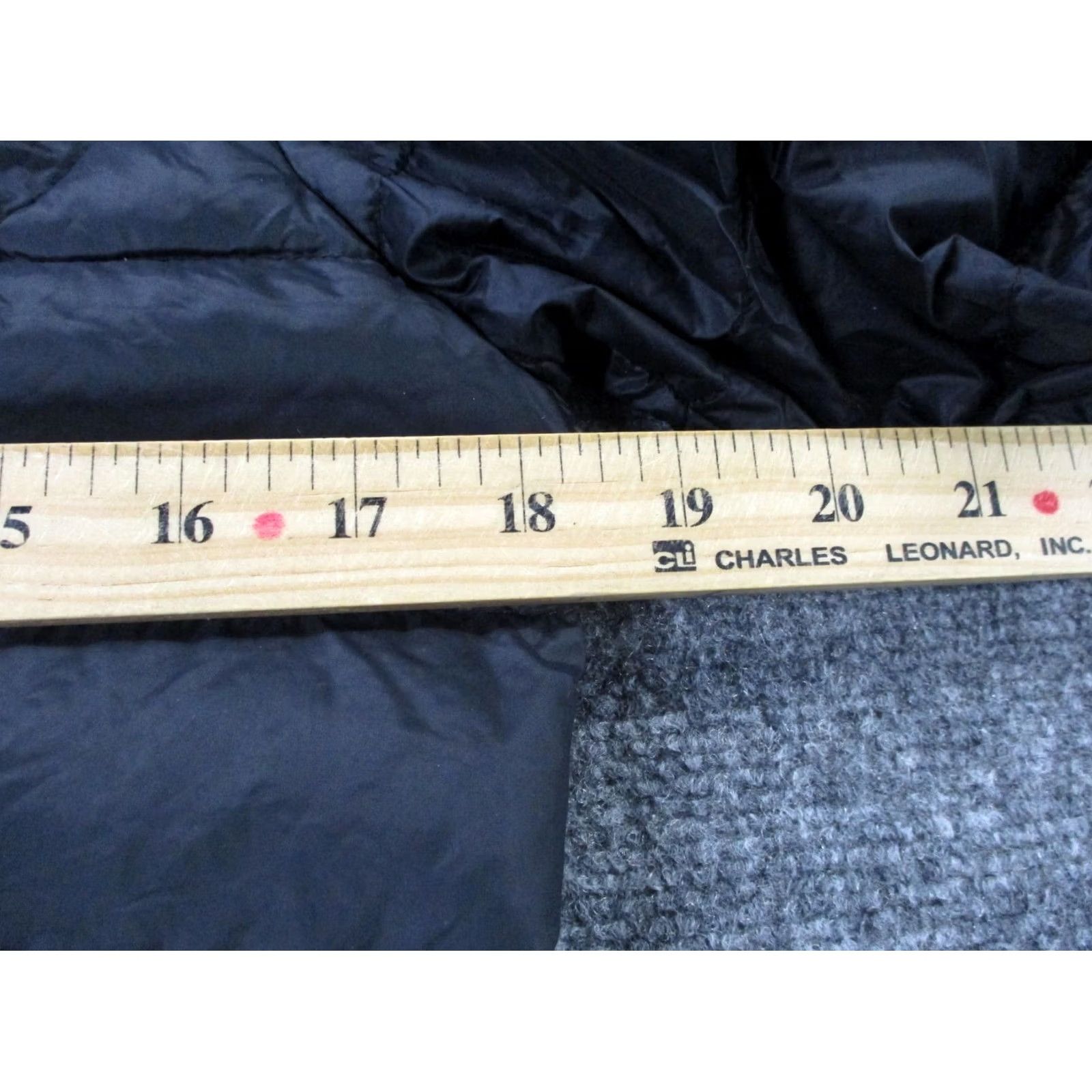 Eddie Bauer Eddie Bauer Jacket Womens S Black Nylon Down Puffer Coat Outdoor Quilted EB650 Size S / US 4 / IT 40 - 5 Thumbnail