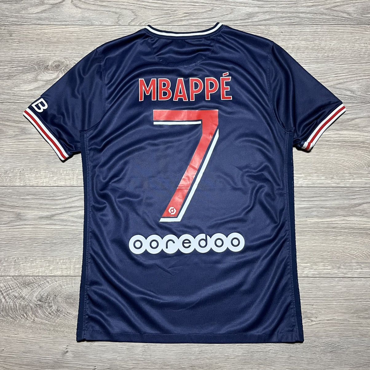 Nike Paris Saint Garment Mbappe #7 Nike Jersey PSG Size US S / EU 44-46 / 1 - 1 Thumbnail