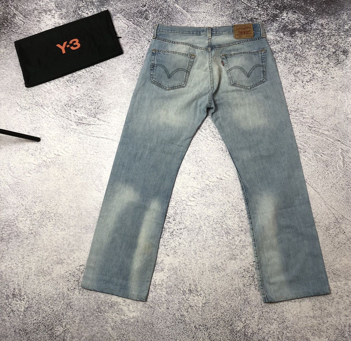 Levi's × Vintage Vintage jeans Levi’s 501 men’s size 30/33 y2k made in USA Size US 33 - 7 Thumbnail