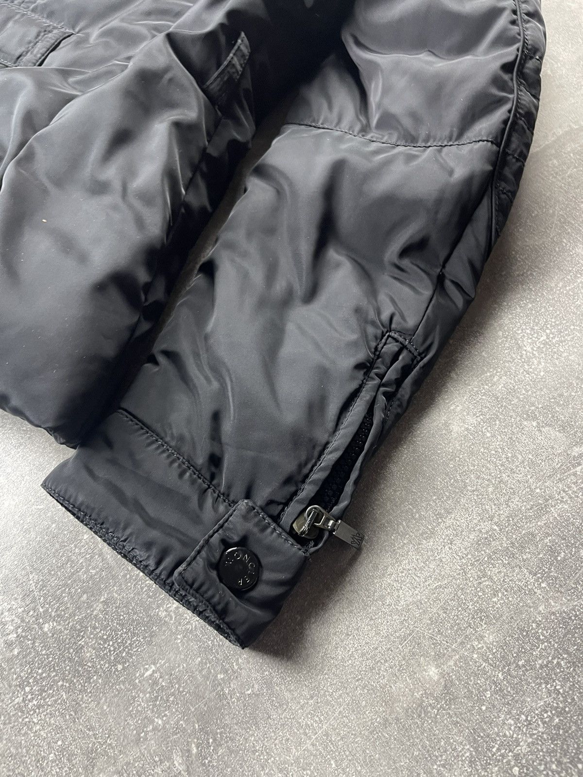 Moncler Moncler “Helena” Black Quilted Down Jacket Made in Romania Size L / US 10 / IT 46 - 10 Thumbnail
