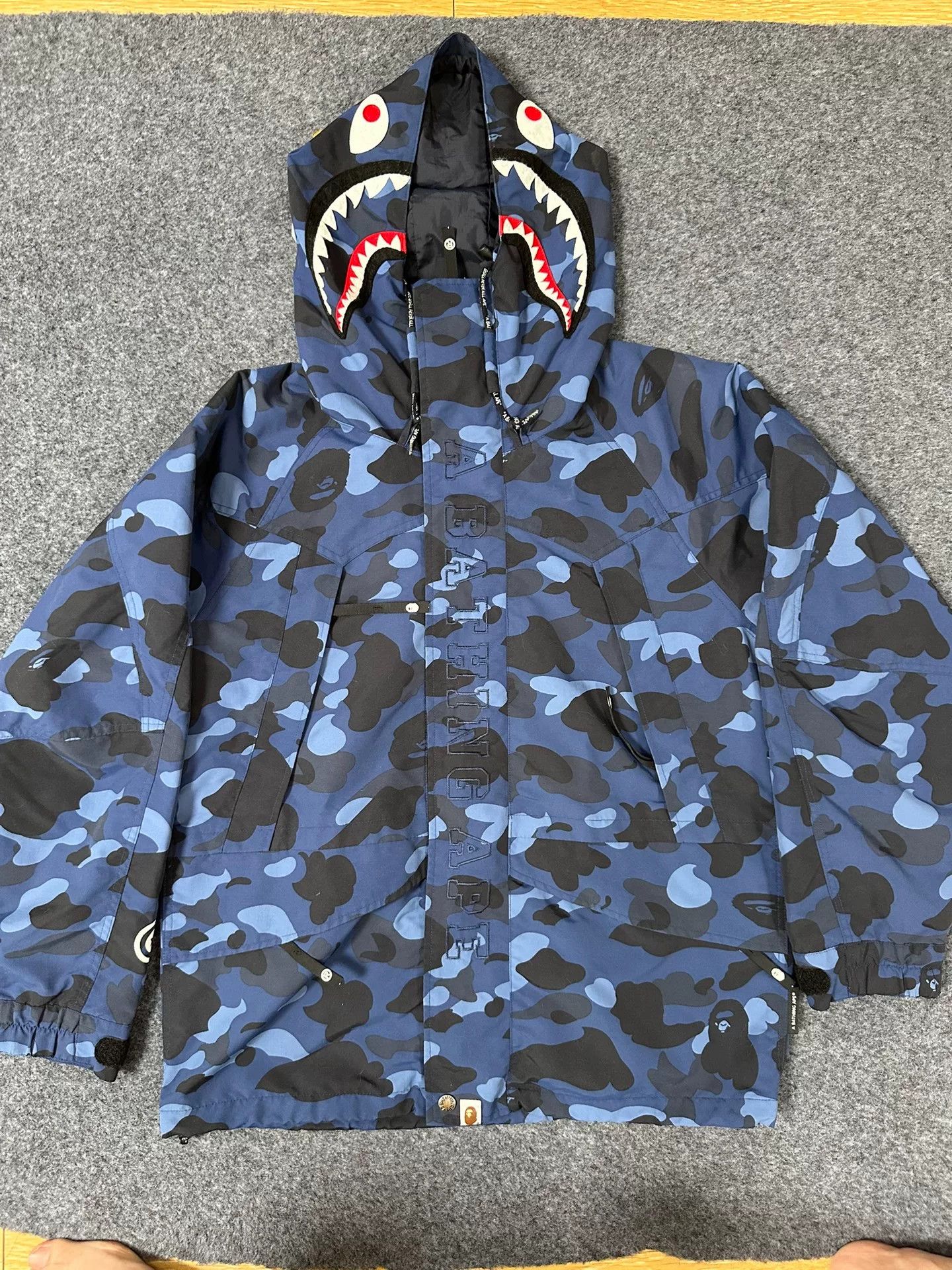 Bape Bape Multi Shark Jacket Outerwear Size US L / EU 52-54 / 3 - 1 Thumbnail