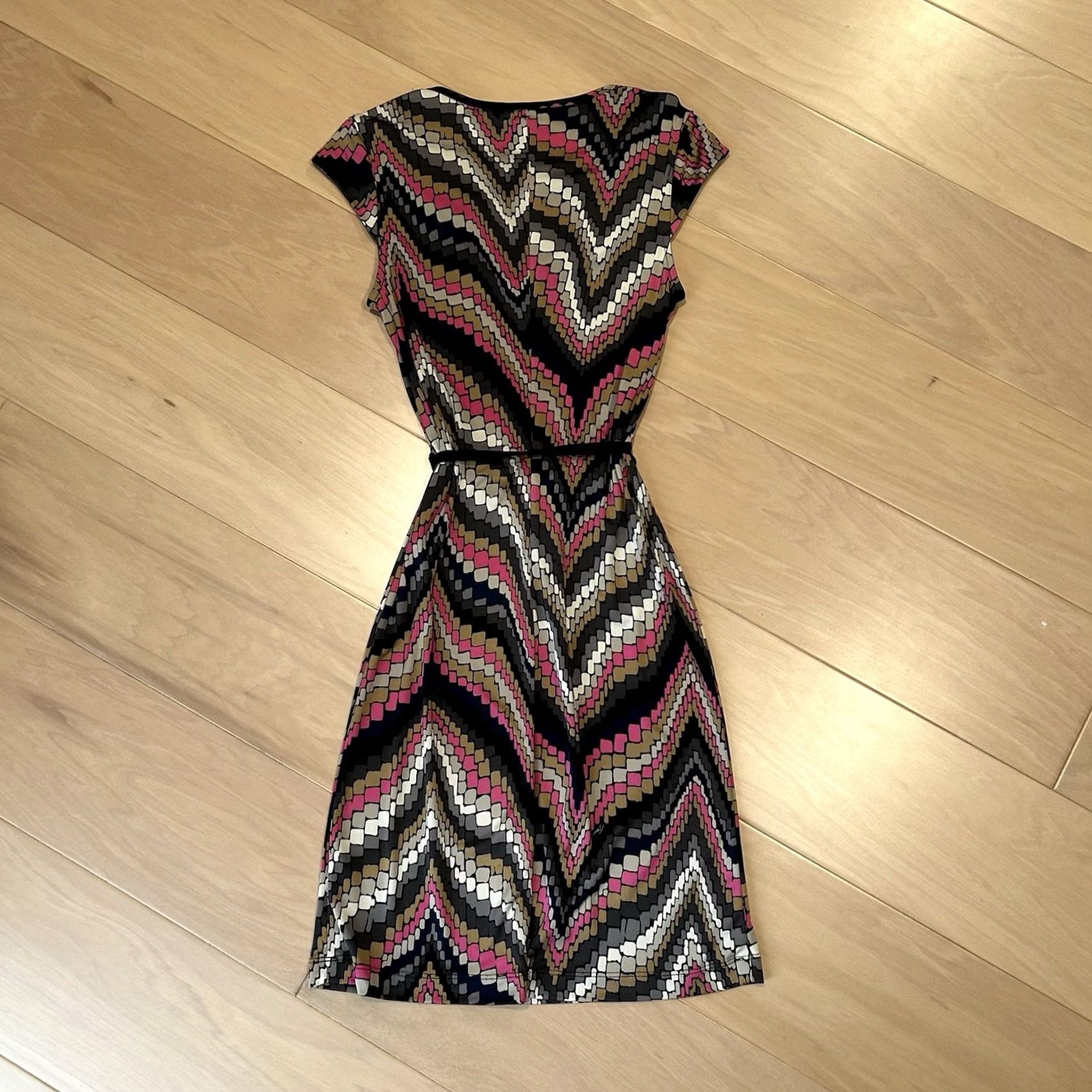 Trina Turk Trina Turk Los Angeles Visilia Striped Sheath Dress Women’s 4 Popsicle Size S / US 4 / IT 40 - 4 Thumbnail