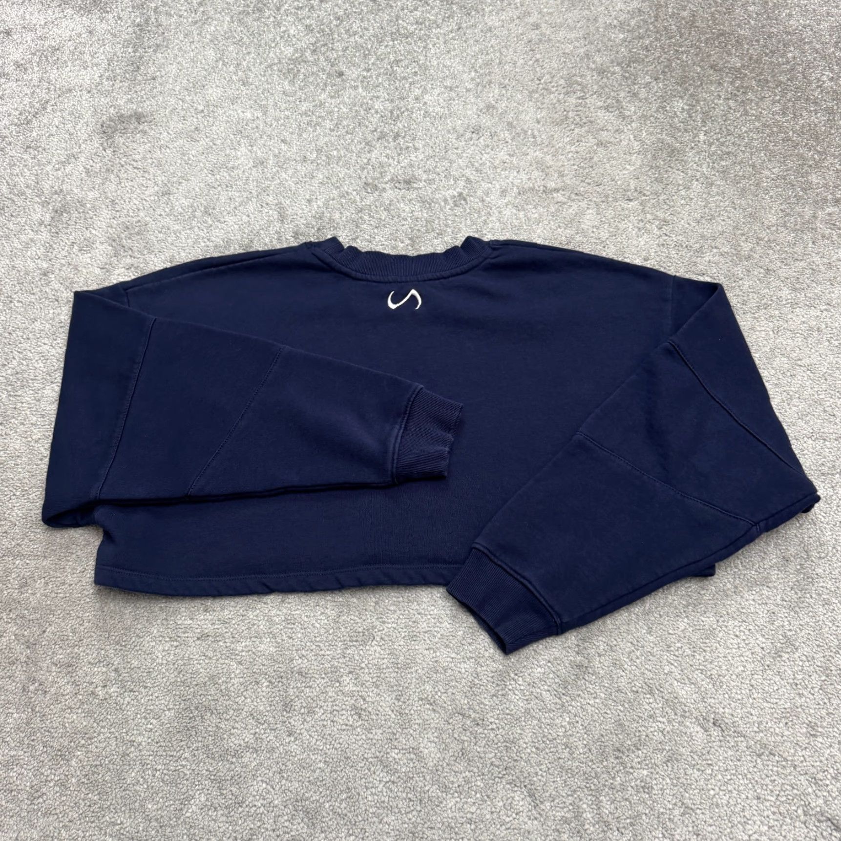 Vintage TLF Cropped Pullover Sweatshirt Womens Small Navy Blue Crew Neck Boxy Casual Shirt Size S / US 4 / IT 40 - 2 Thumbnail