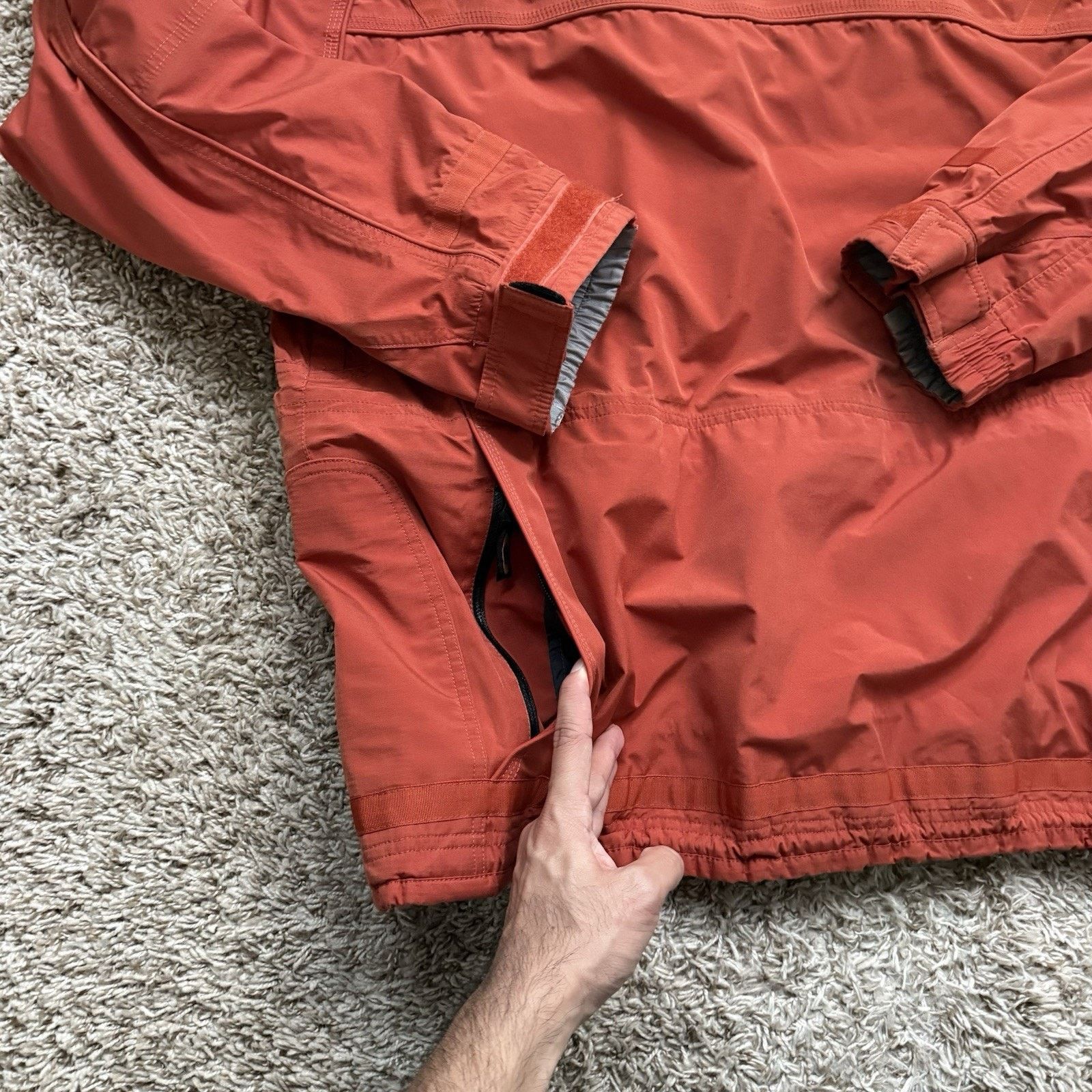 Oakley × Vintage RARE Vintage Y2K Oakley Software Ski Jacket Orange Size L Size US L / EU 52-54 / 3 - 10 Thumbnail