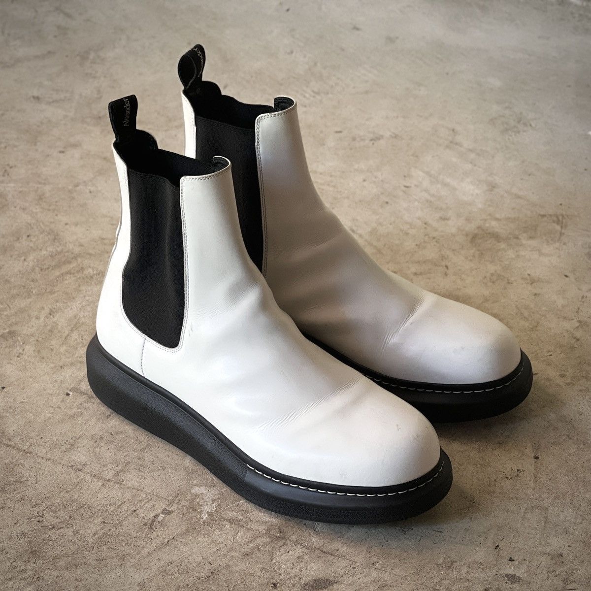 Alexander McQueen Alexander Mcqeen hybrid Chelsea boot Size US 13 / EU 46 - 2 Thumbnail
