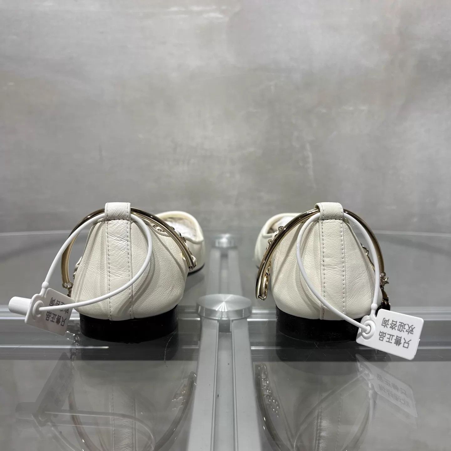 Chanel Chanel White Mary Jane Ballet Flats 35.5 YH25433 Size US 5 / IT 35 - 6 Thumbnail