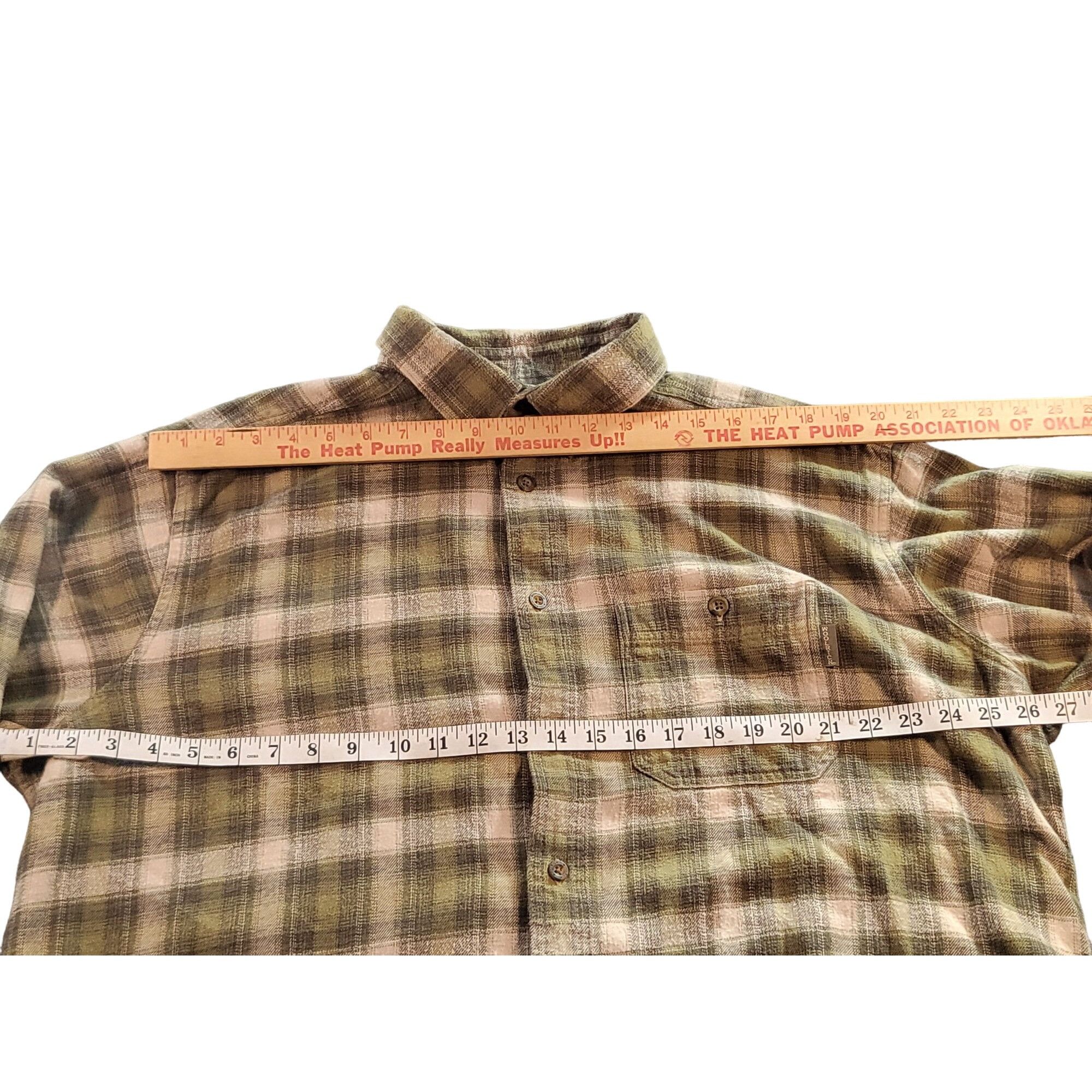 Woolrich Woolen Mills Woolrich Button Up Heavy Flannel Shirt Men Sz XL Green Plaid Size US XL / EU 56 / 4 - 4 Thumbnail