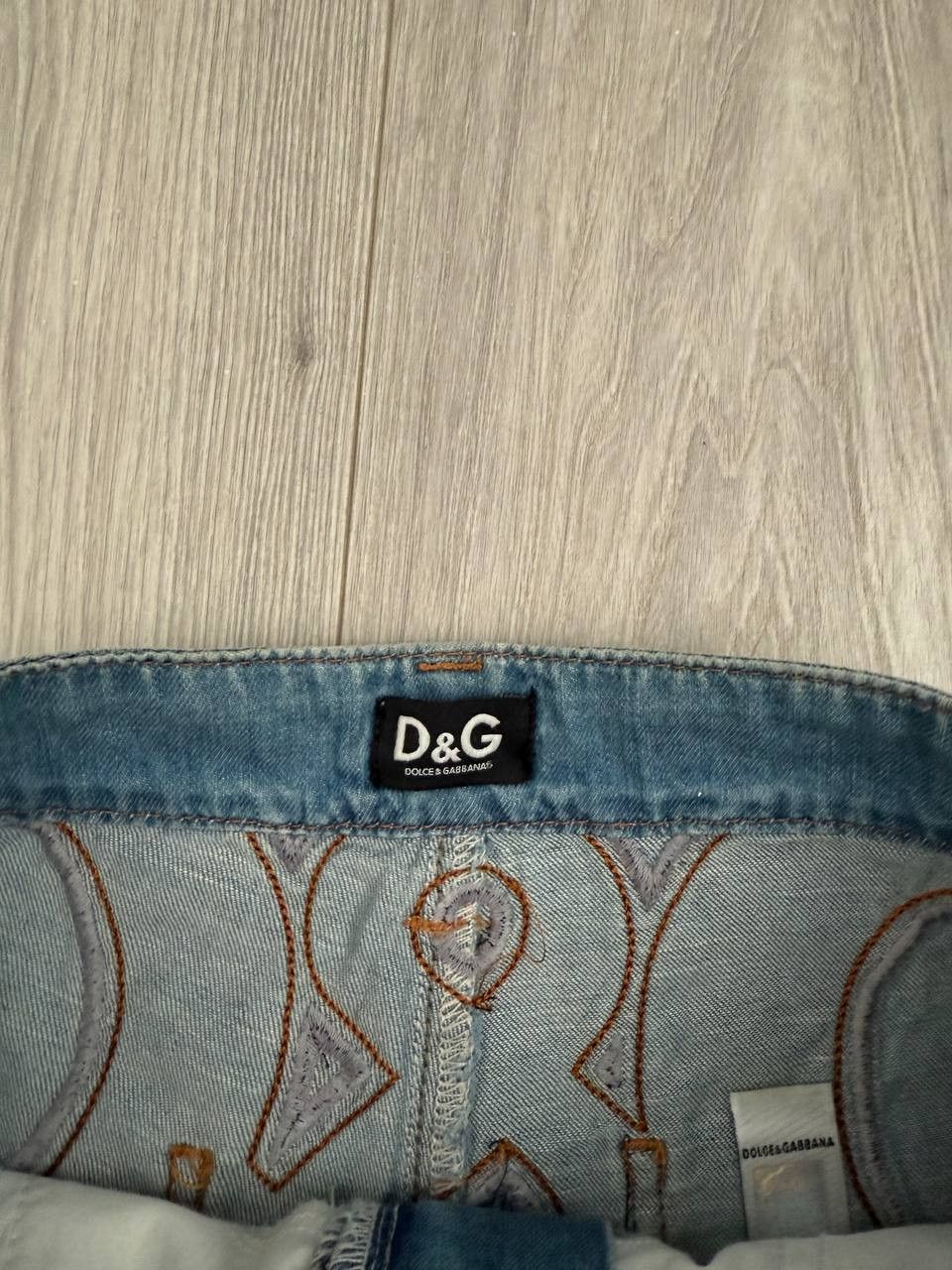 Dolce & Gabbana Dolce & Gabanna Jeans Big Logo Denim Jeans Size 25" / US 0 / IT 36 - 7 Thumbnail