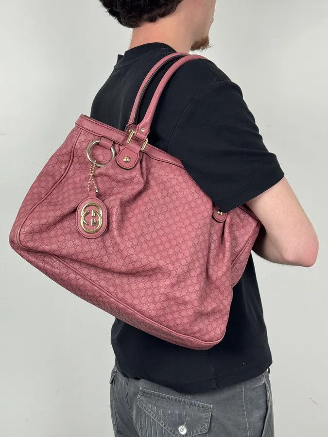 Gucci 2000s Gucci Sukey Monogram Pink Leather Handle Bag Size ONE SIZE - 2 Thumbnail