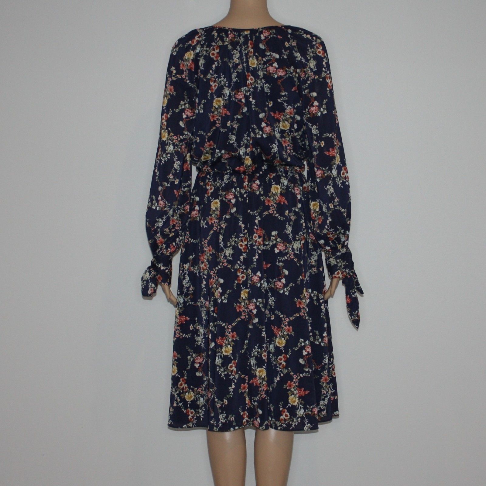Other Gal Meets Glam Bonnie Floral Print Blouson Dress in size 6 Size M / US 6-8 / IT 42-44 - 7 Thumbnail