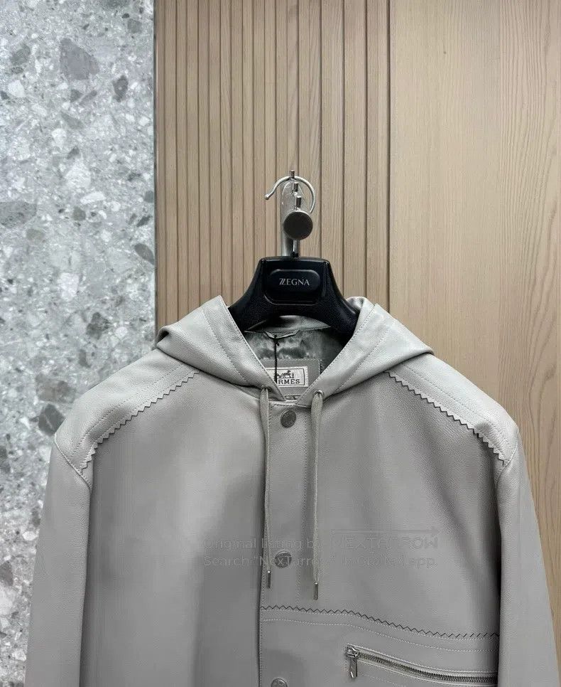 Hermes Hermes 24 Spring-Summer Light Grey Leather Jacket, Calfski Size US M / EU 48-50 / 2 - 2 Thumbnail