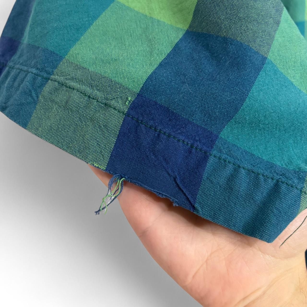 Vintage Vintage 90s Checkered Green And Blue Button-Up Shirt Size US L / EU 52-54 / 3 - 7 Thumbnail