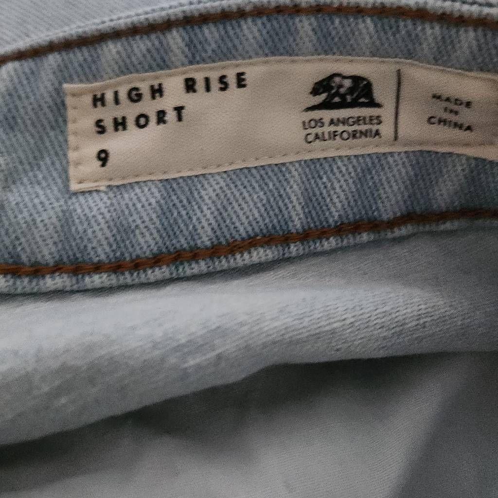 Bullhead Denim Co. Bullhead Denim Women's Size 9 Blue Button Front High Rise Sh Size 30" / US 8 / IT 44 - 5 Thumbnail