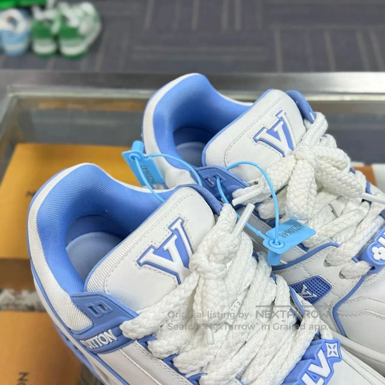 Louis Vuitton LV TRAINER White Blue Sneakers. Size US 9.5 / EU 42-43 - 7 Thumbnail
