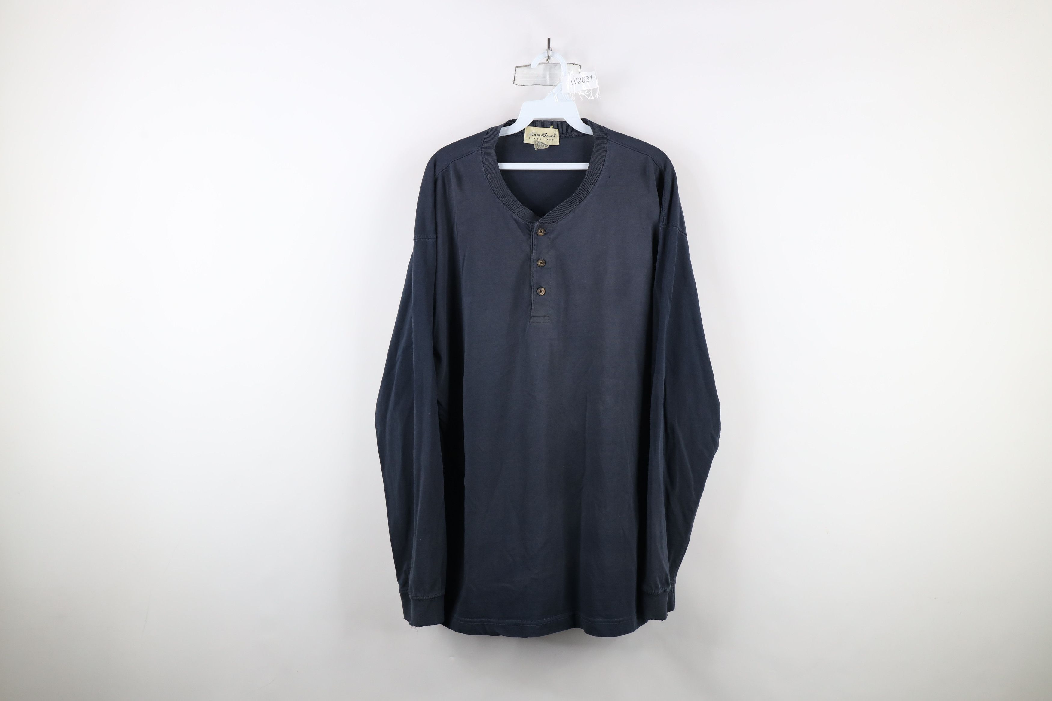 Eddie Bauer × Vintage Vintage 90s Eddie Bauer Long Sleeve Henley T-Shirt Blue Size US XL / EU 56 / 4 - 1 Thumbnail