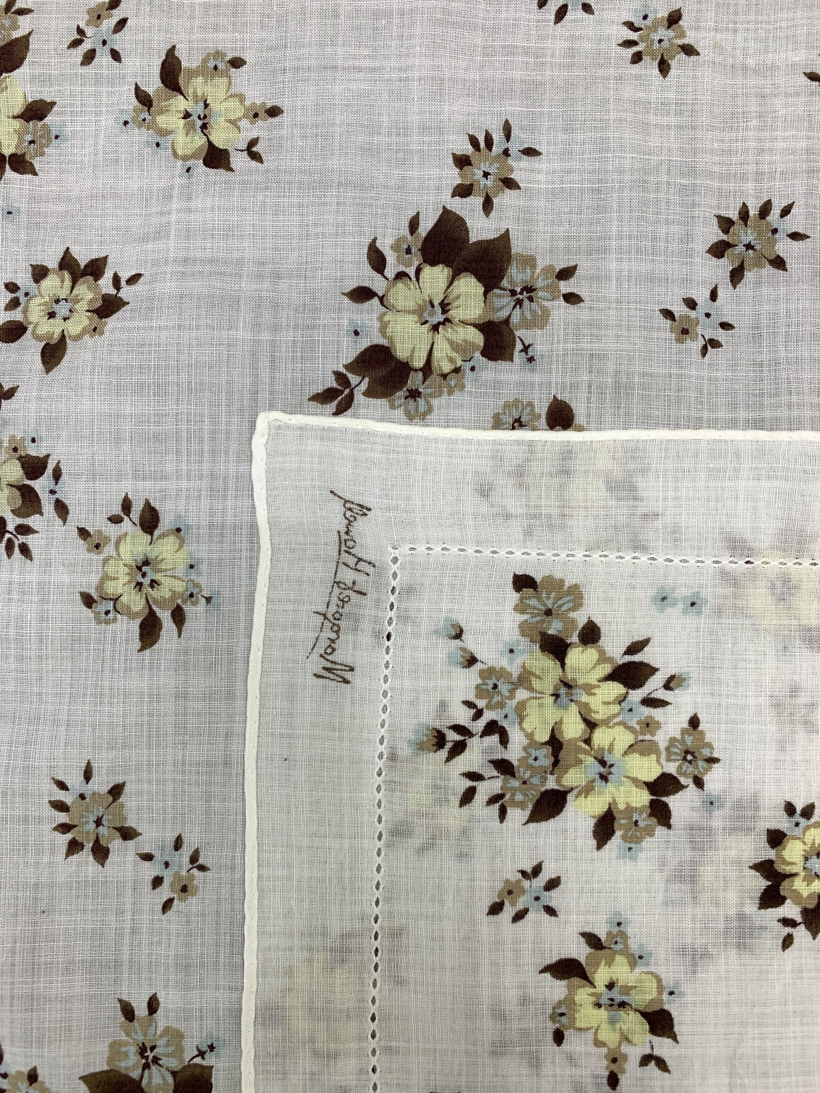 Margaret Howell × Vintage Vintage Margaret Howell Neckerchief/ Handkerchief - HKA943 Size ONE SIZE - 9 Thumbnail