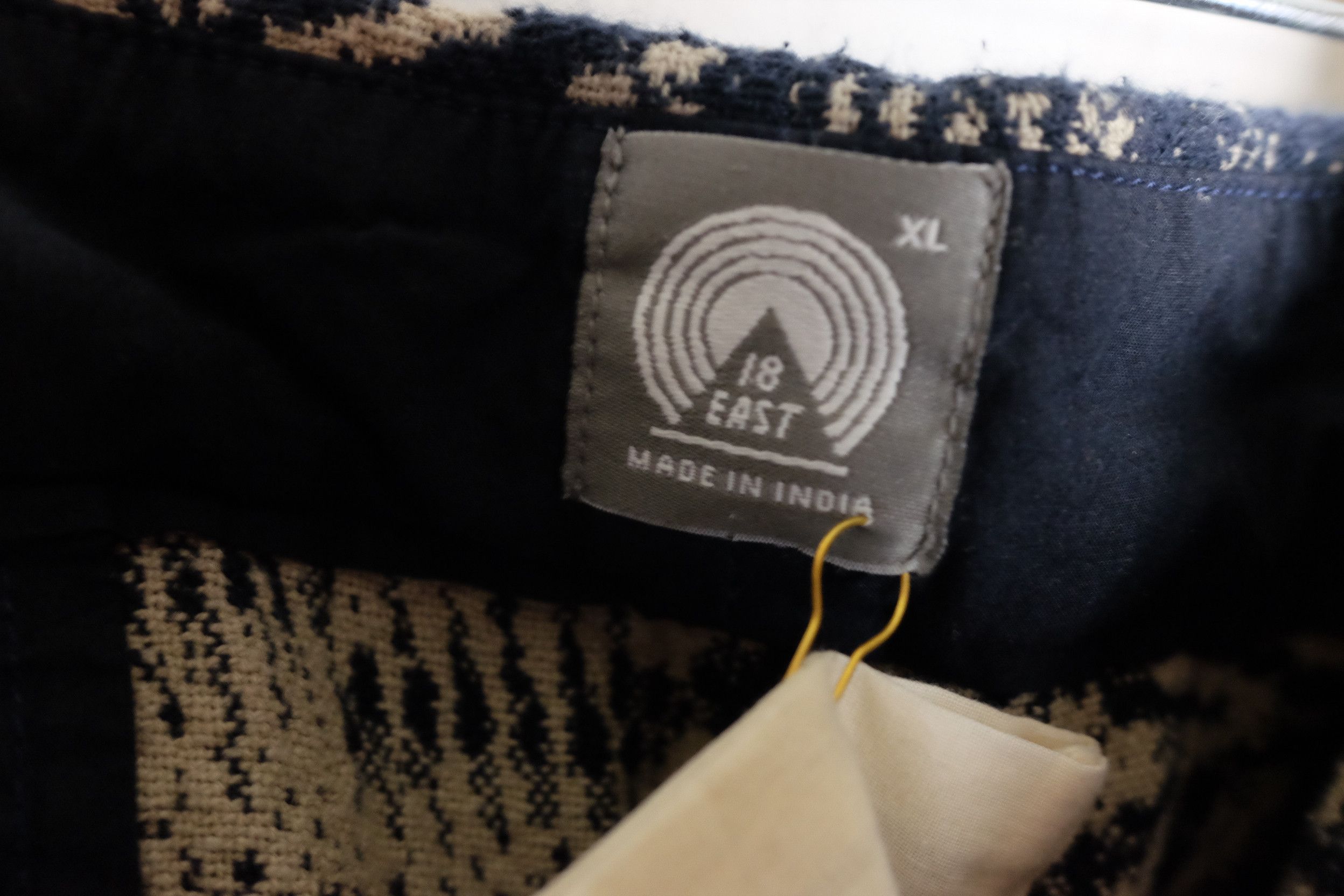 18 East 18 East Austin Navy/Tan Pleated Pant w/ Glenplaid Patchwork Size US 36 / EU 52 - 5 Thumbnail