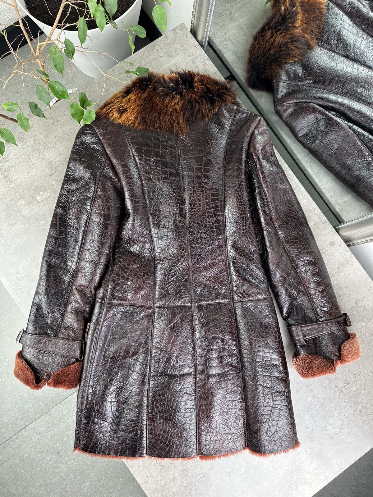 Japanese Brand Vintage Sheepskin Coat Size S / US 4 / IT 40 - 8 Thumbnail