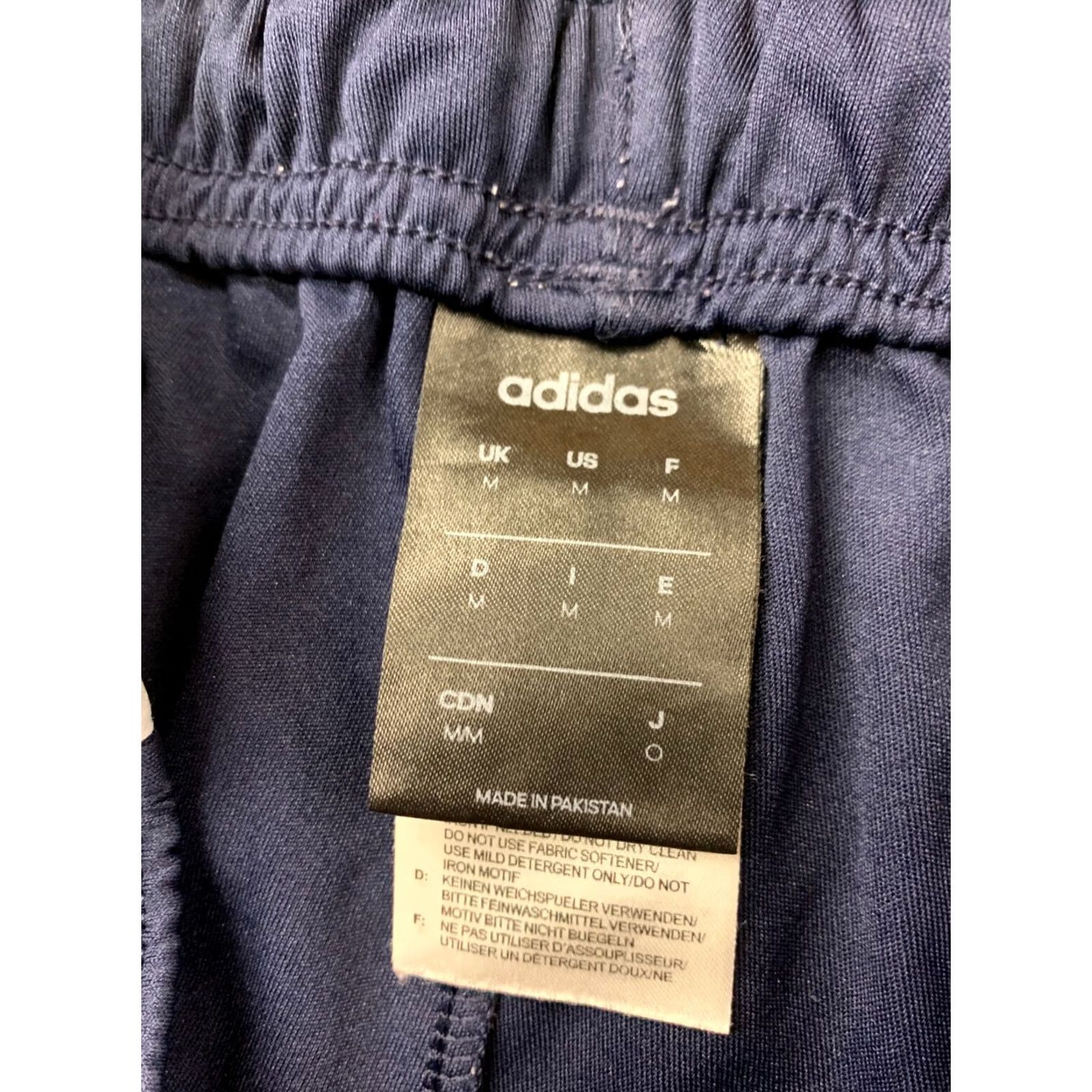 Adidas ADIDAS CLIMALITE ORIGINAL 2019 MEN RUN SPORT TRAINING SHORTS M Navy Blue and White Navy Blue White Training Men M Size US 31 - 4 Thumbnail
