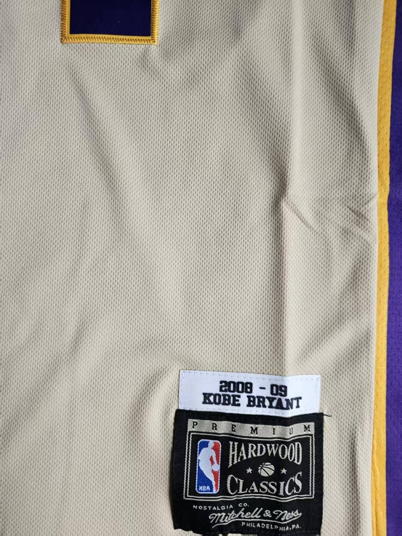 NBA Los Angeles Lakers 24 Kobe Bryant Jersey Beige Size US XL / EU 56 / 4 - 3 Thumbnail