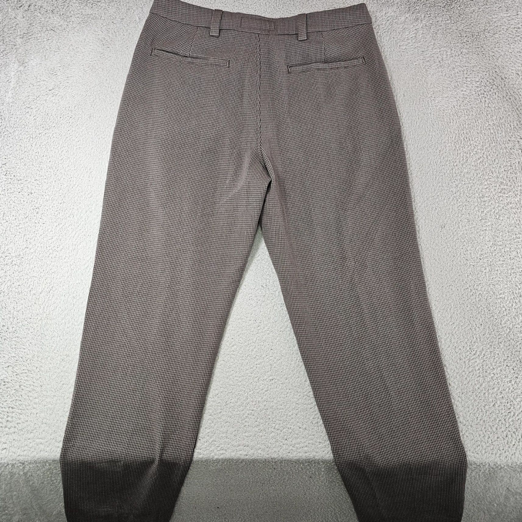 Abercrombie & Fitch Abercrombie & Fitch Dress Pants Mens 34x31 Brown Check Relaxed Fit, Pleated, Zip Fly, Pockets, Straight Leg, Office, Business, Casual Size US 34 / EU 50 - 7 Thumbnail