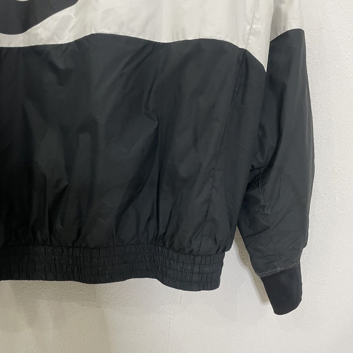 Nike Vintage Nike Big Logo Jacket Size US M / EU 48-50 / 2 - 2 Thumbnail