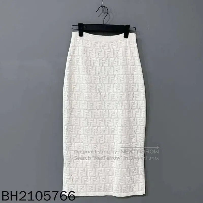 Fendi Fendi White Knitted Cardigan and Top Set . Size XXS / US 00 / IT 34 - 4 Thumbnail