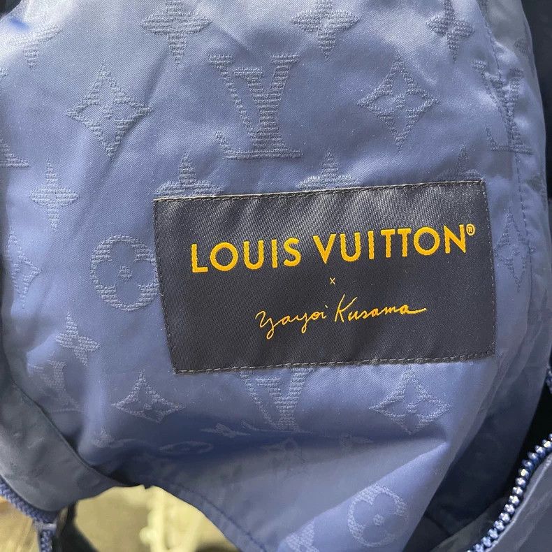 Louis Vuitton Louis Vuitton Blue assault jacket Size US M / EU 48-50 / 2 - 4 Thumbnail