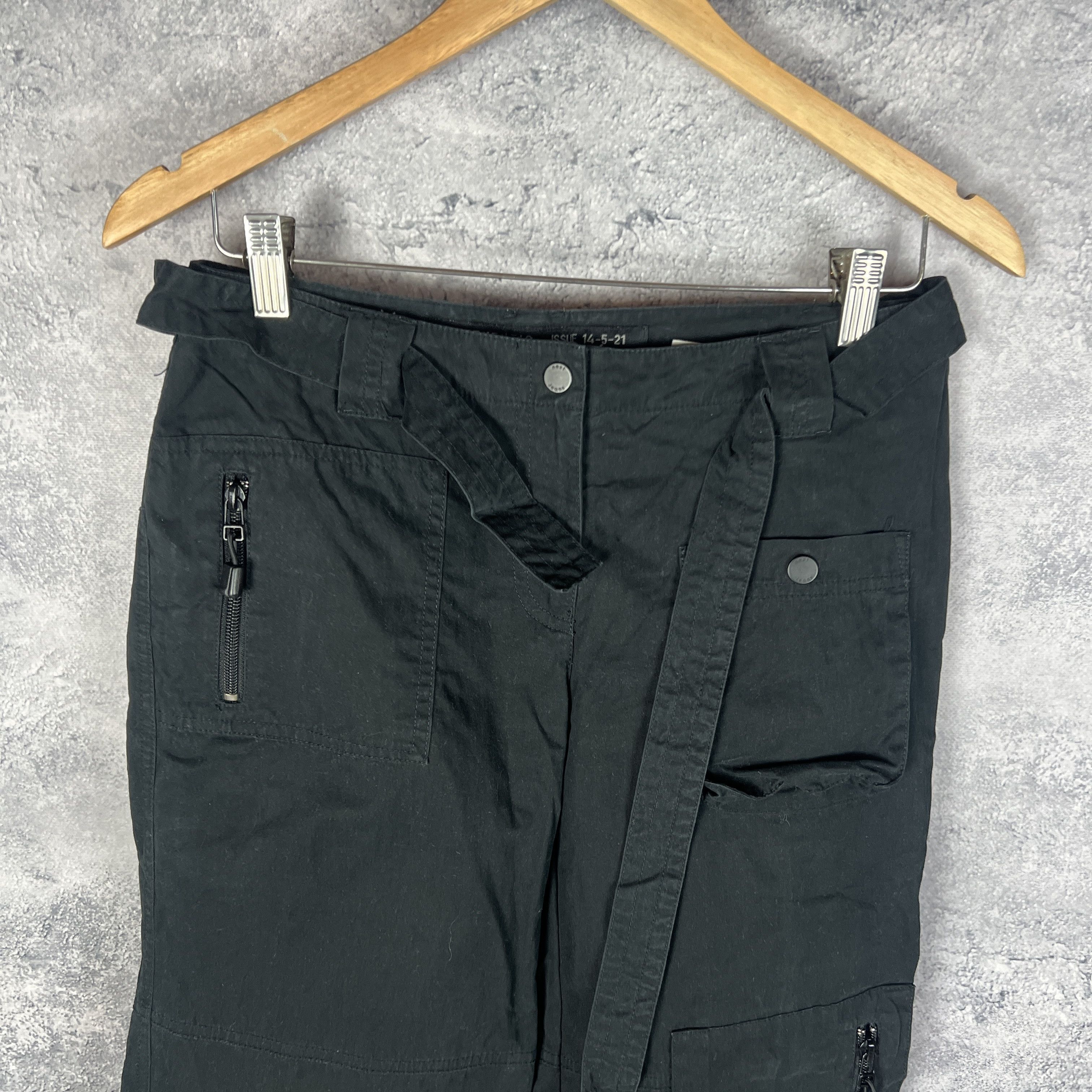 Vintage Cargo Pants Avant Garde Women's Size 8 Black Size 30" / US 8 / IT 44 - 2 Thumbnail
