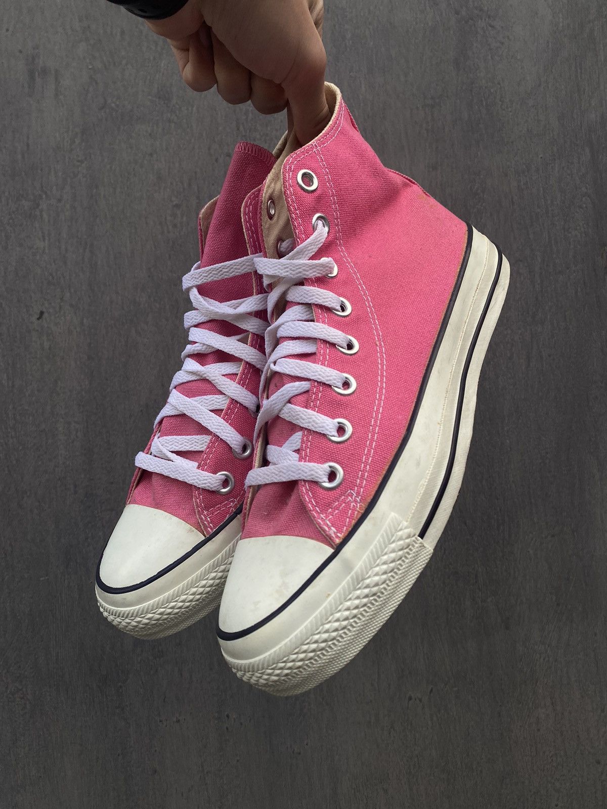 Converse Converse Vintage deadstock chuck taylor pink shoes unisexUSA Size US 7.5 / EU 40-41 - 2 Thumbnail