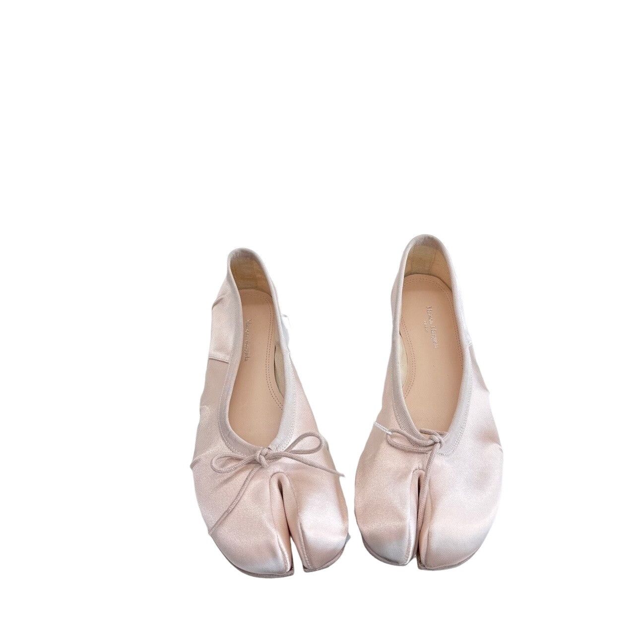 Maison Margiela Maison Margiela Pink Satin Tabi Ballet Flats Size 35 Size US 5 / IT 35 - 1 Thumbnail
