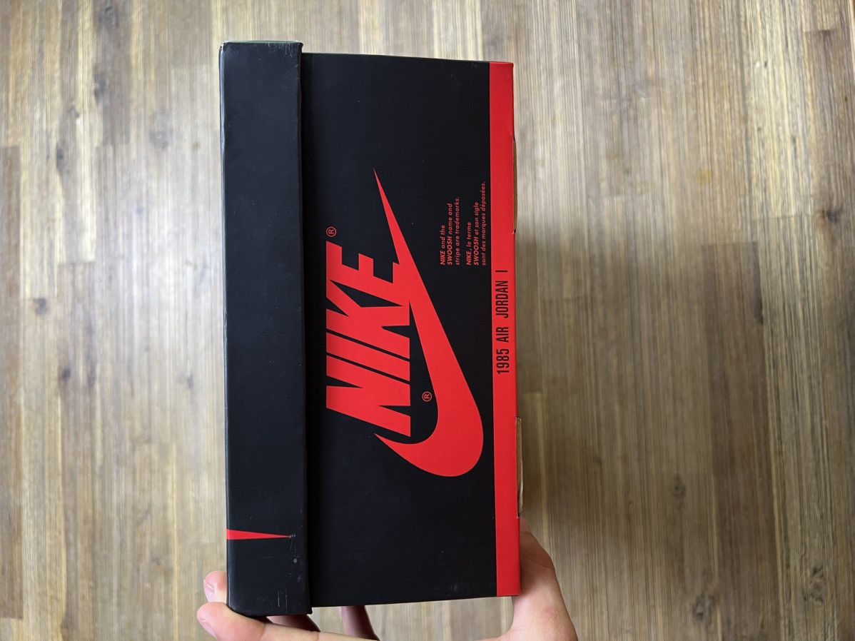 Nike Air Jordan 1 Retro High OG "Court Purple" taglia 42 Size US 9 / EU 42 - 13 Thumbnail
