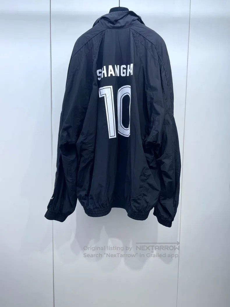 Balenciaga Balenciaga Manchester United sport jacket Size US S / EU 44-46 / 1 - 2 Thumbnail