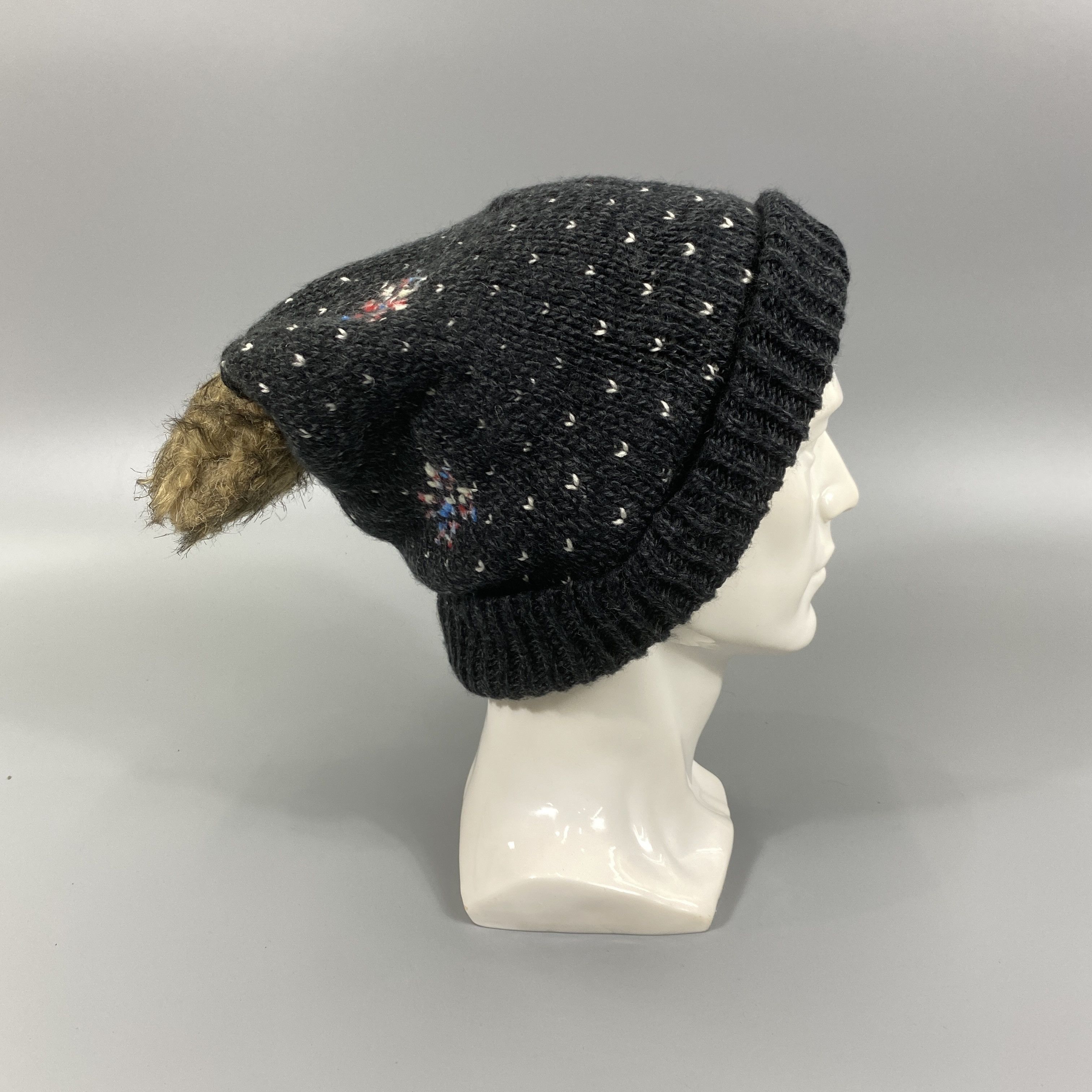 Japanese Brand Phonix Beanie Pom Pom -BN729 Size ONE SIZE - 4 Thumbnail
