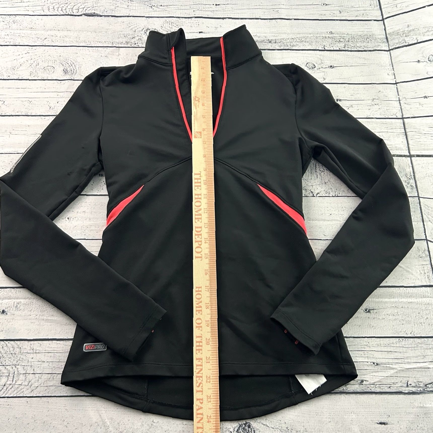 Saucony Saucony VizioPro 1/4 Pullover Lightweight Running Jacket Women's XS Black Pink Shirt Jacket Womens XS Black Pink Size XS / US 0-2 / IT 36-38 - 4 Thumbnail