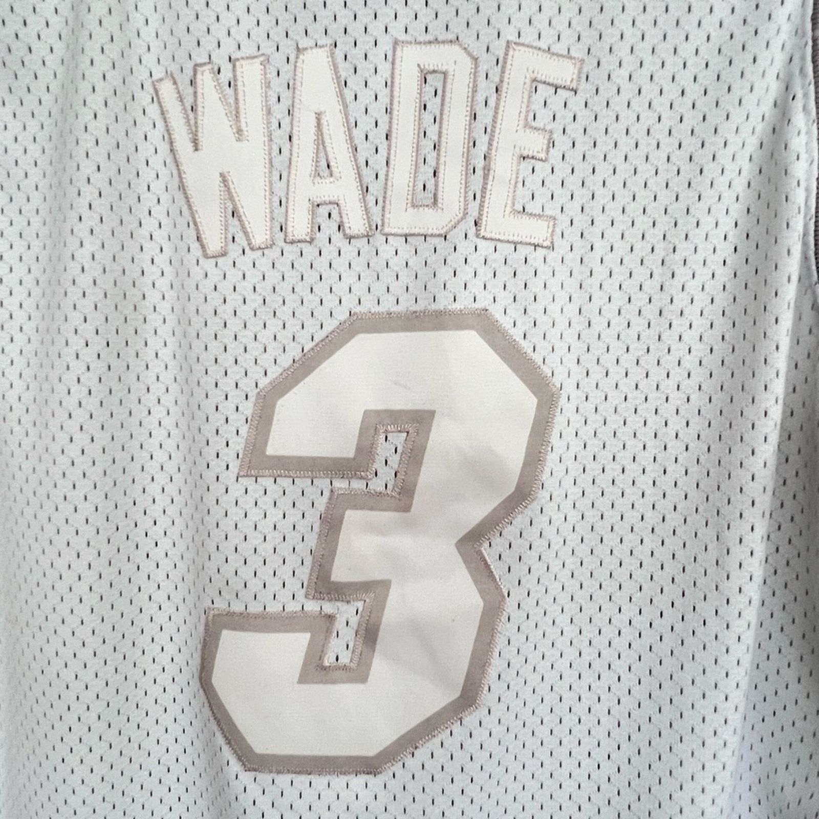 Reebok Heat Dwyane Wade #3 Authentic Exclusive White Hot Jersey XL Size US XL / EU 56 / 4 - 6 Thumbnail