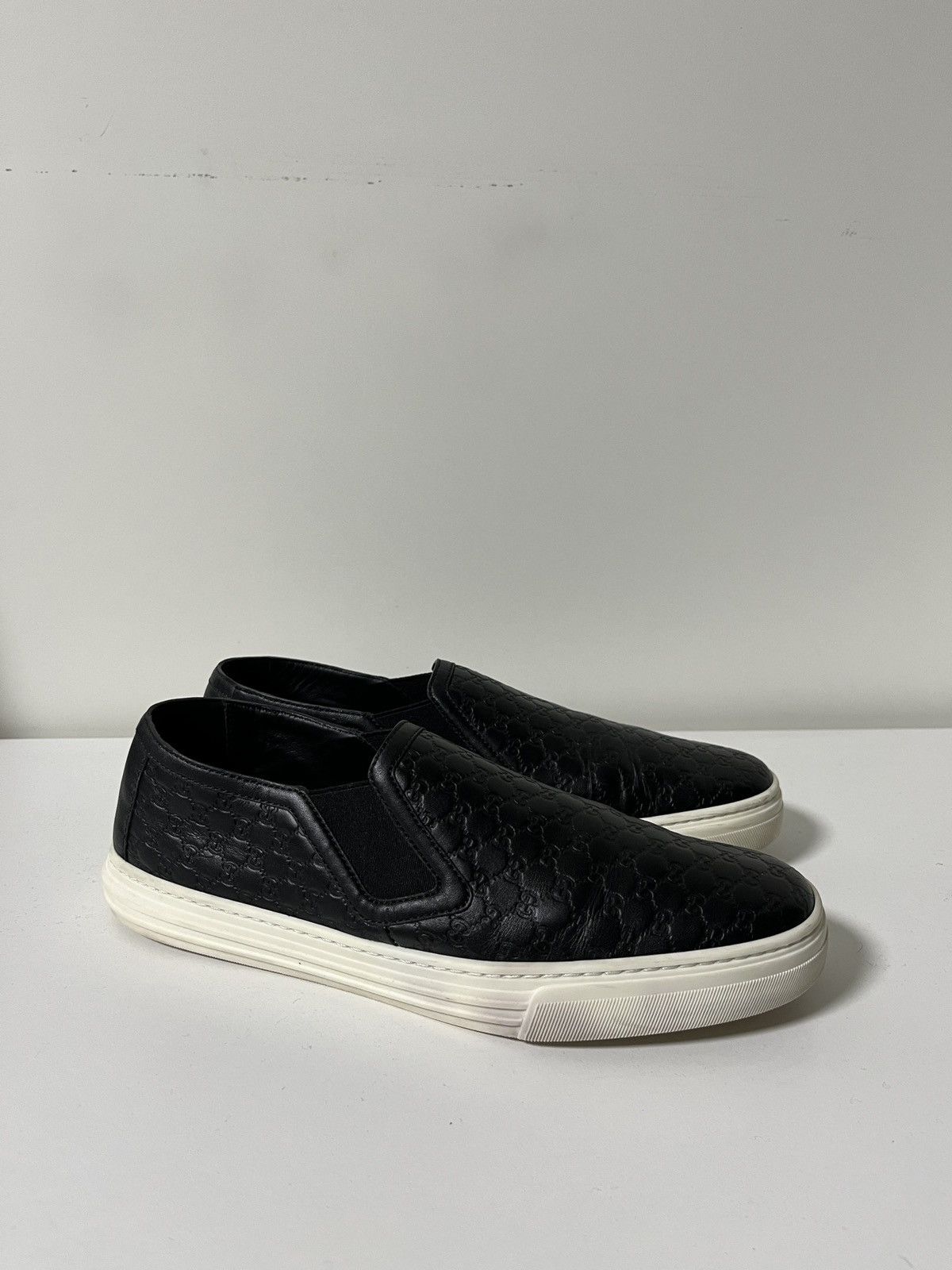 Gucci Gucci Microguccissima Monogram Leather Slip On Size US 7 / IT 37 - 3 Thumbnail