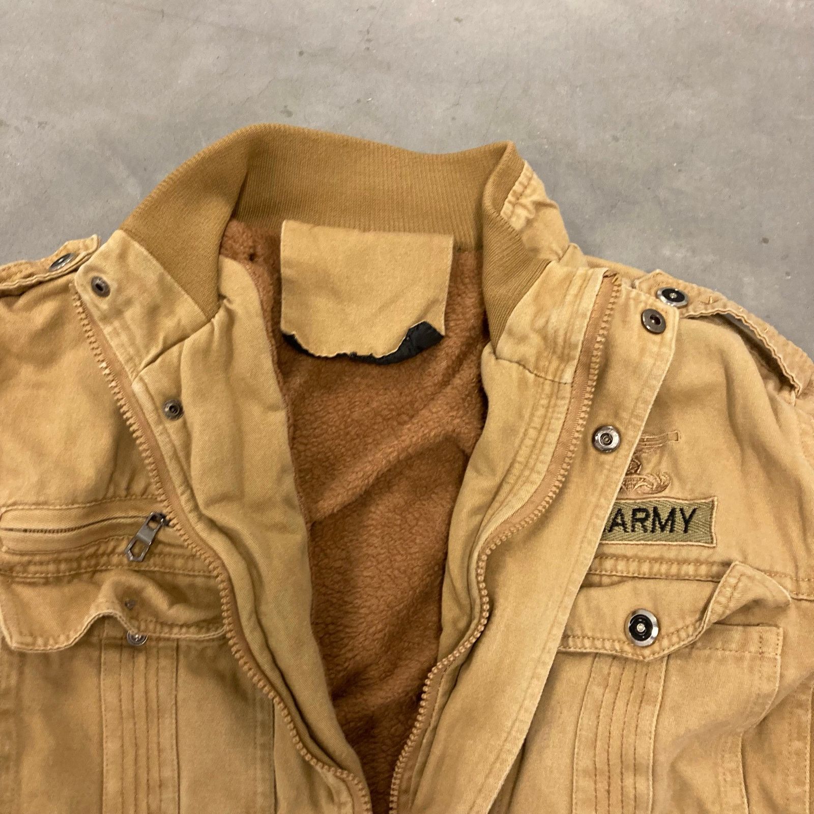 Other Vintage fur lined military bomber Jacket Size US M / EU 48-50 / 2 - 4 Thumbnail