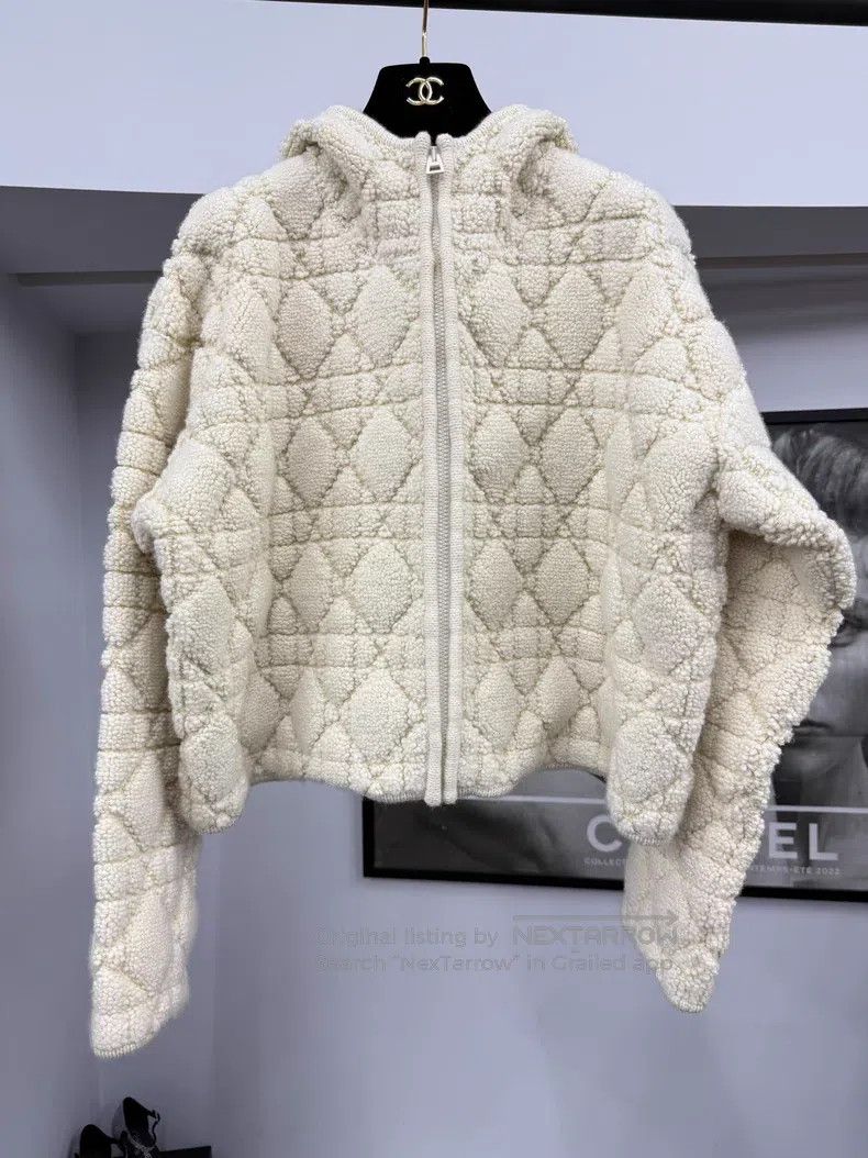 Dior Dior Rattan plaid white plush hooded zipper jacket Size XS / US 0-2 / IT 36-38 - 1 Thumbnail