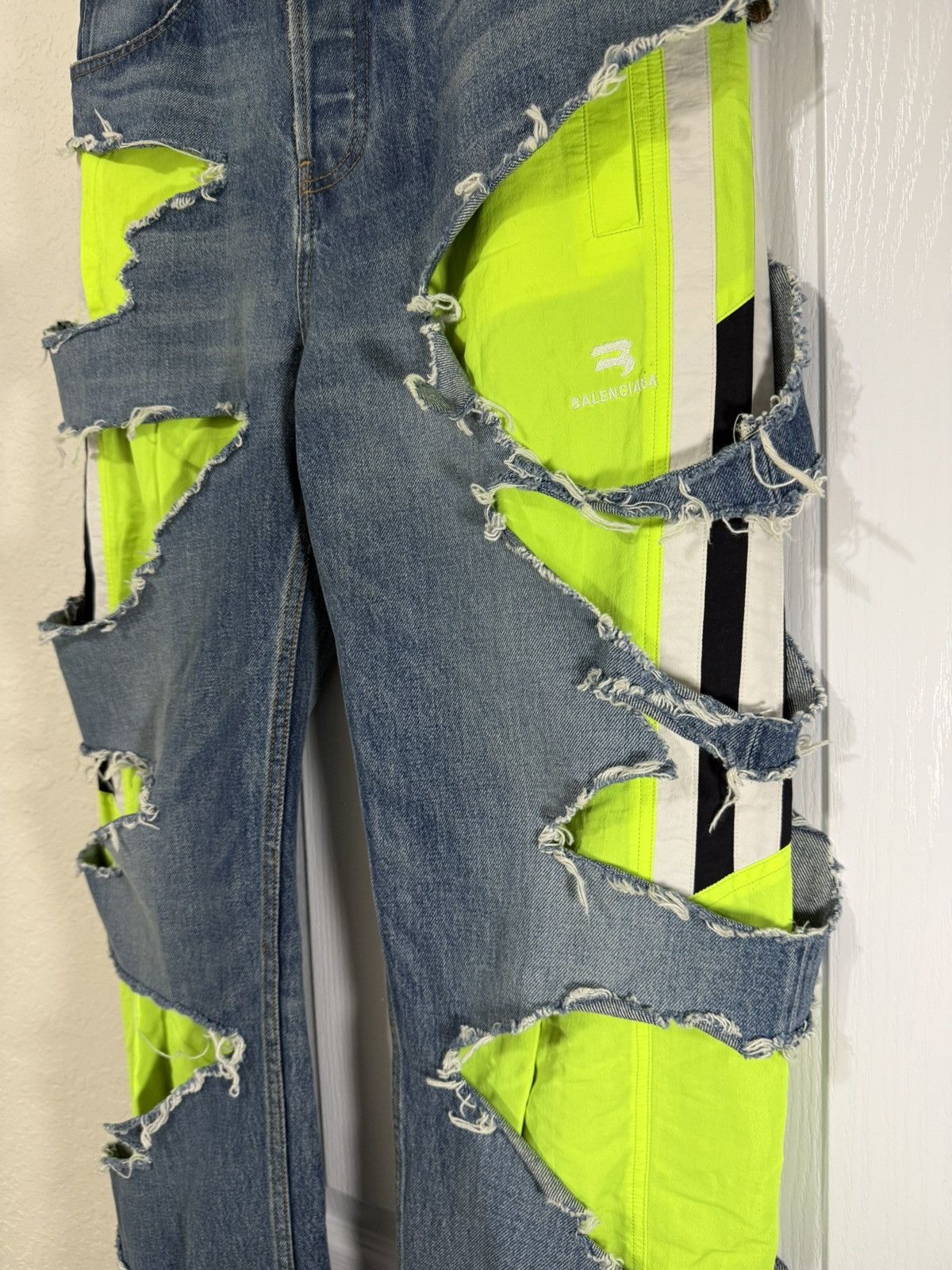Balenciaga Balenciaga Slashed Denim Trackpants SAMPLE Size US 30 / EU 46 - 2 Thumbnail